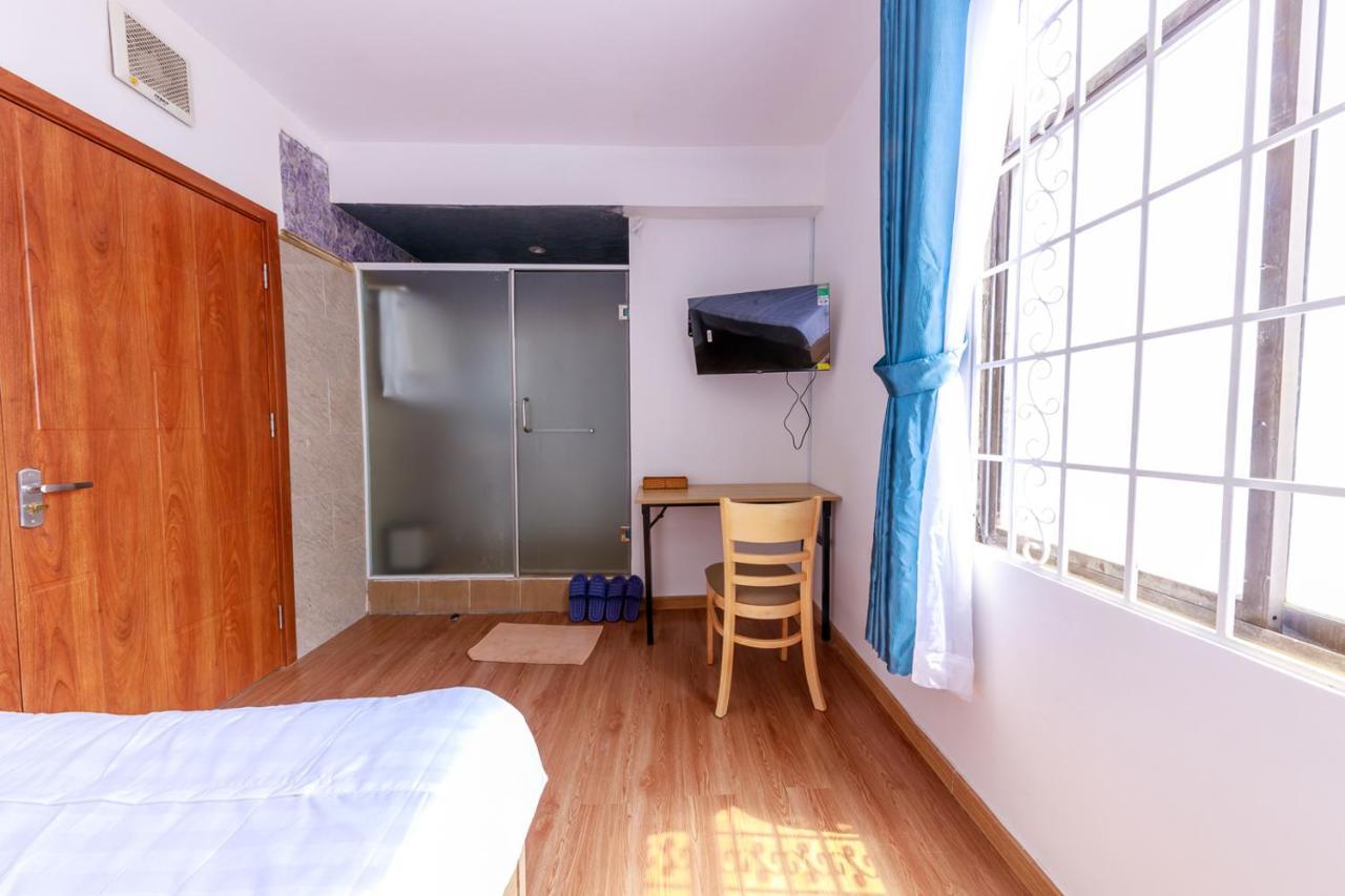Venus Hotel & Massage - Bui Vien Walking Street Bandar Ho Chi Minh Luaran gambar
